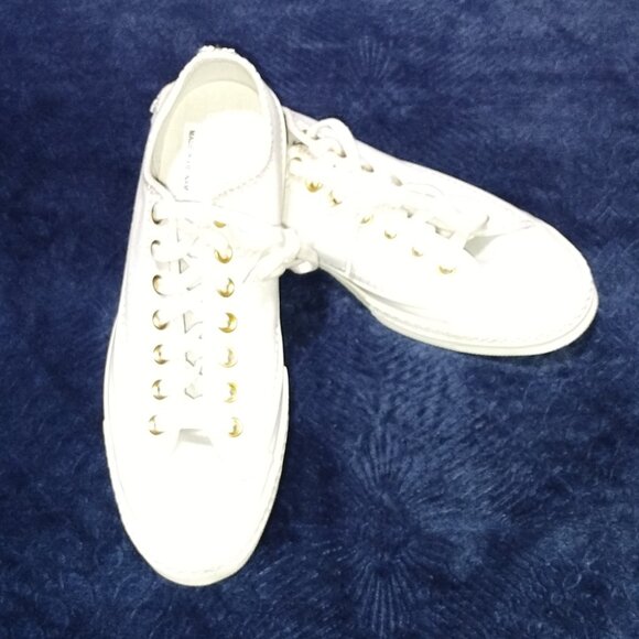 Women's Chuck Taylor Converse Light Blue Shoes Size US 11. EUC. - Picture 2 of 8